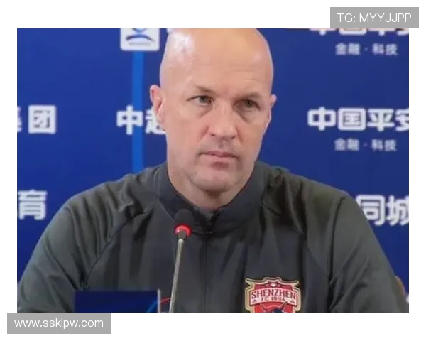 小克鲁伊夫提交国足新帅申请表，力争引领中国足球崛起