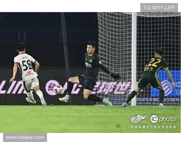 亚戈读秒绝平救主浙江主帅卡内达替补席上激情怒吼全场沸腾