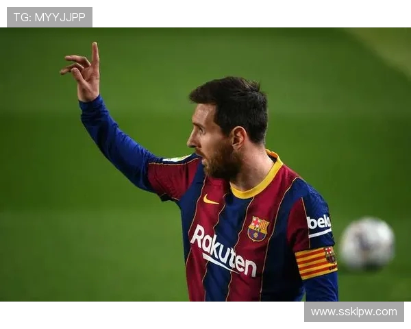 巴塞罗那主场三球完胜埃尔切全场攻势如潮梅西领衔展现华丽进攻