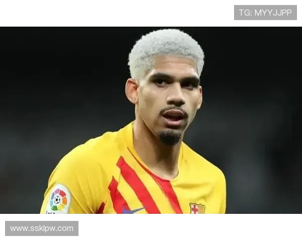 拉波尔塔：全队与阿劳霍同在；伦敦失利将成本赛季的转折点